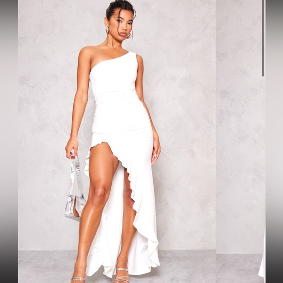 BNWT PrettyLittleThing WHITE ONE SHOULDER RUFFLE HEM MAXI DRESS - Picture 1 of 6